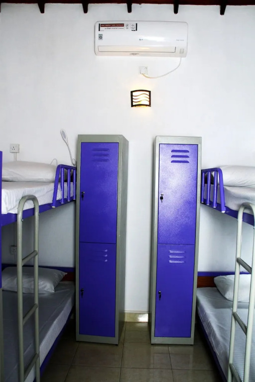 Eos Hostels