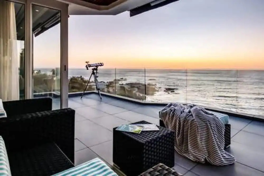 Stylish Penthouse w Private Pool and Parking Houghton Penthouse