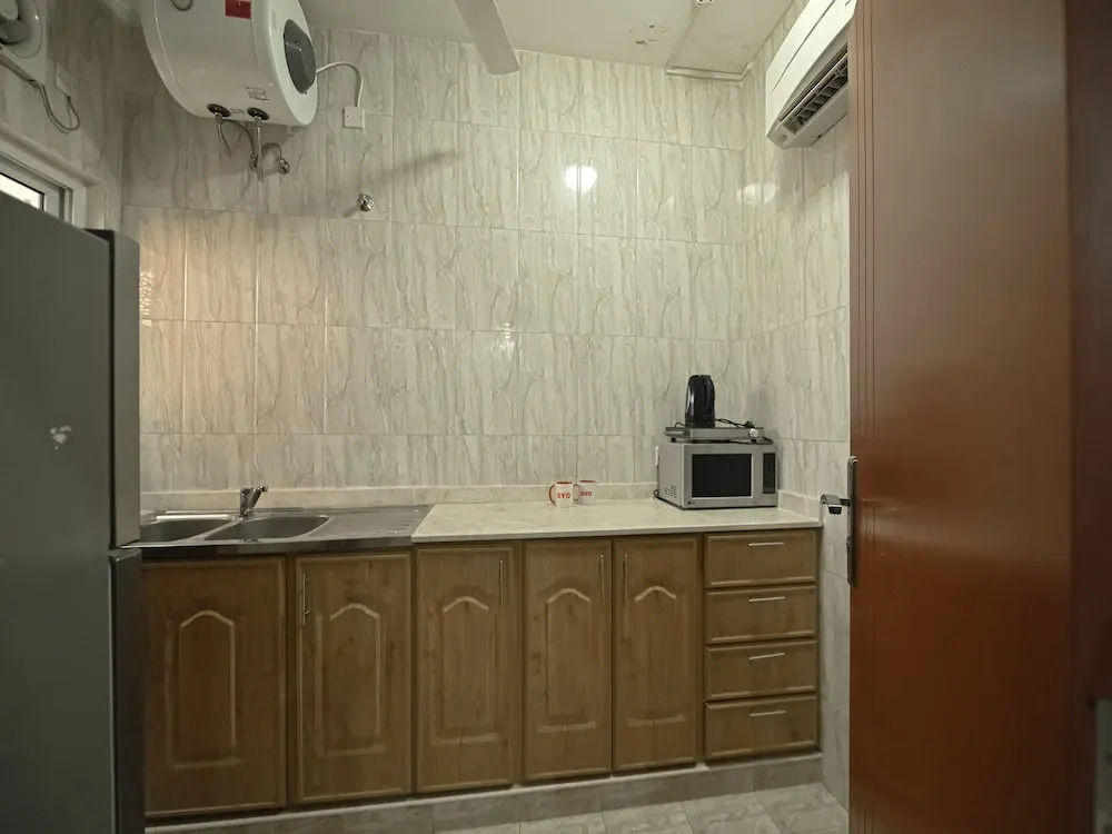 OYO 116 Platinium Hotel Apartments