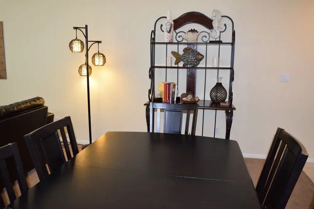 303 Casa Bella 2 Bedroom Condo by Redawning