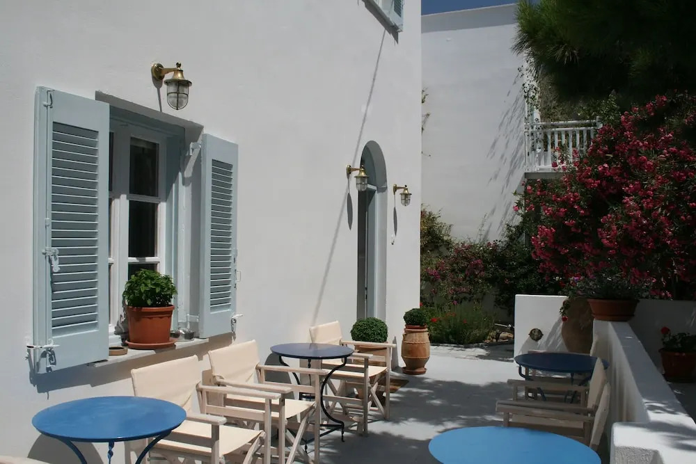 SPIROS & HIROKO Hotel
