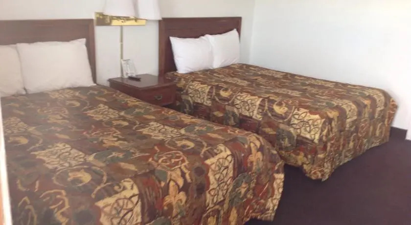 Colonial Inn