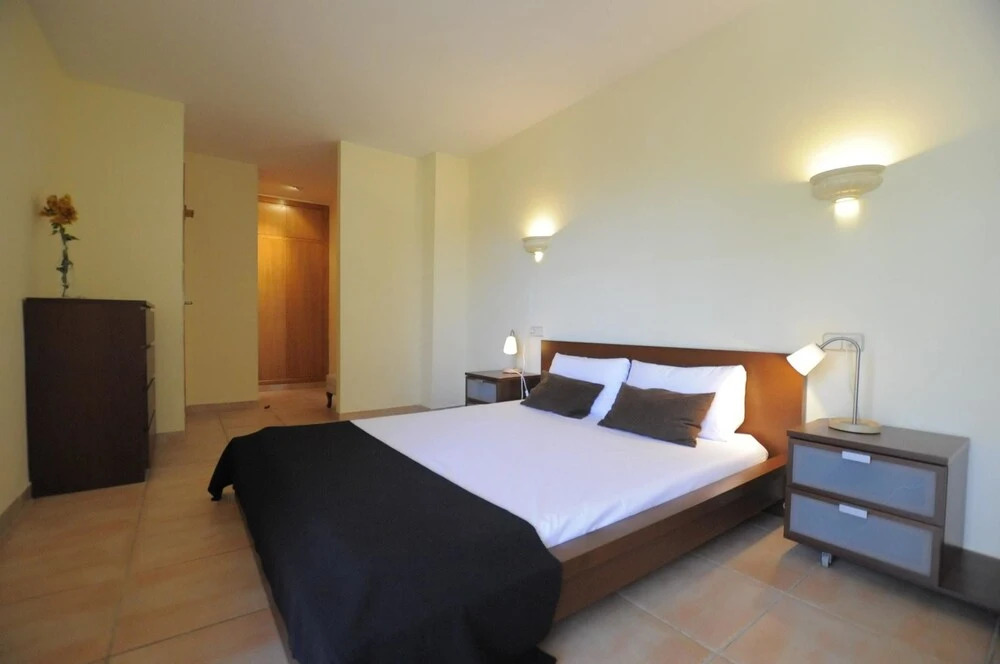 Apartment With 3 Bedrooms in Portals Nous, With Wonderful sea View, Po