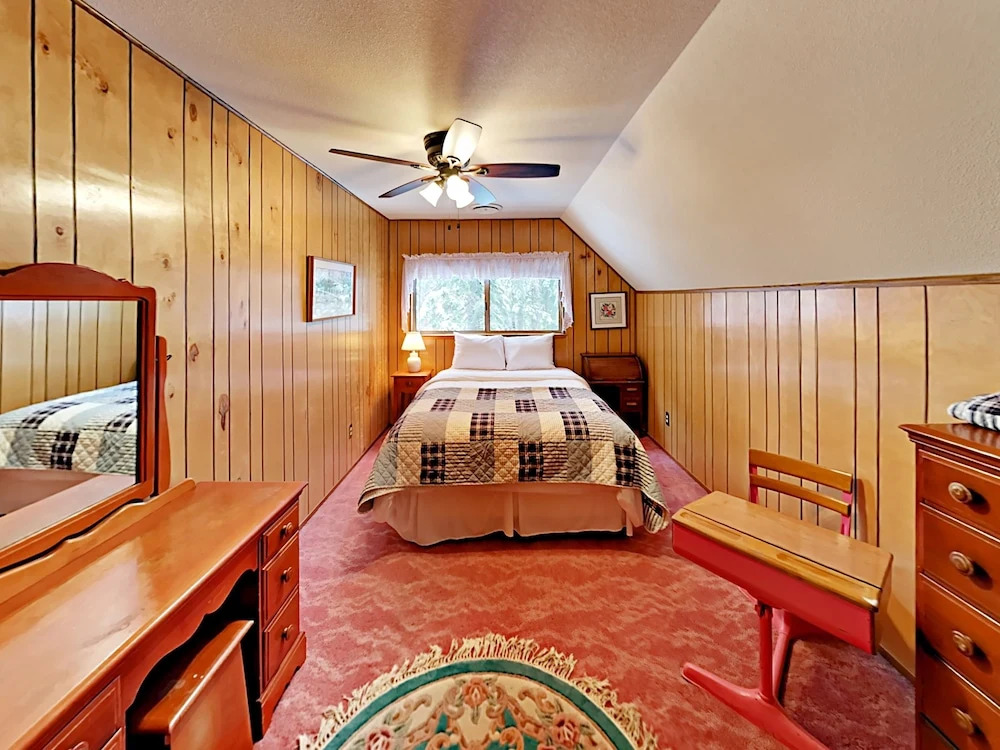 Conifer - 4 Br Home