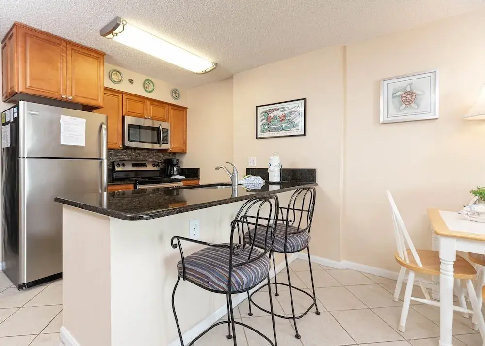 Tradewinds 203 1 Bedroom Condo