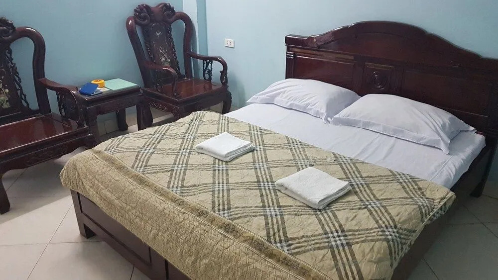 Spot on 983 Sao Bang Motel