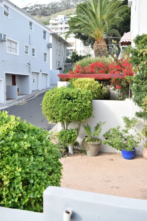 Westwood Apartment in Sea Point