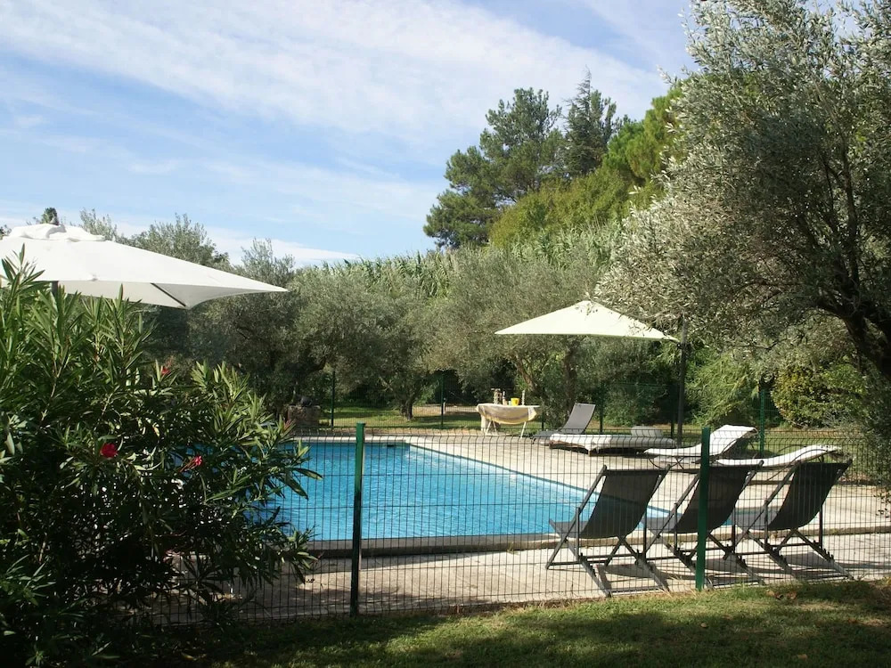Beautiful Villa in Paradou With Swimming Pool