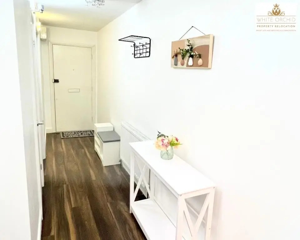 2 Bed Apartment in Stevenage Hertfordshire By White Orchid Property Relocation Short Lets & Serviced Accommodation Sleeps 5 Guests Leisure & Business