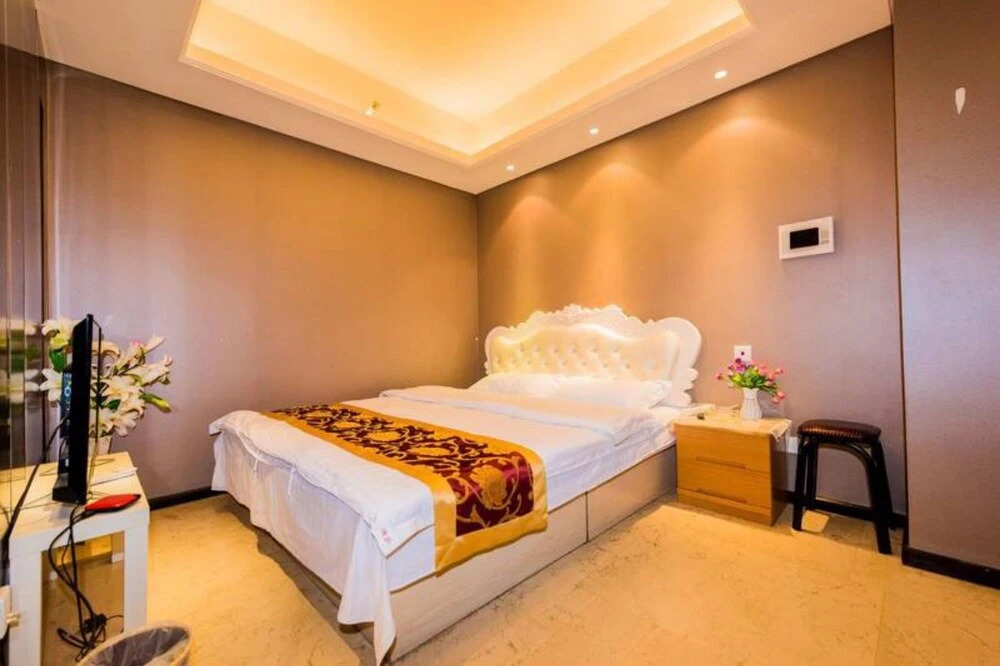 Xinghai Beyond Hotel Apartment