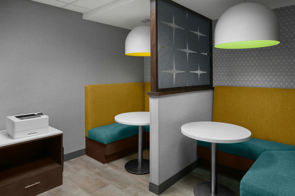 Hampton Inn & Suites Grand Rapids-Airport 28th St