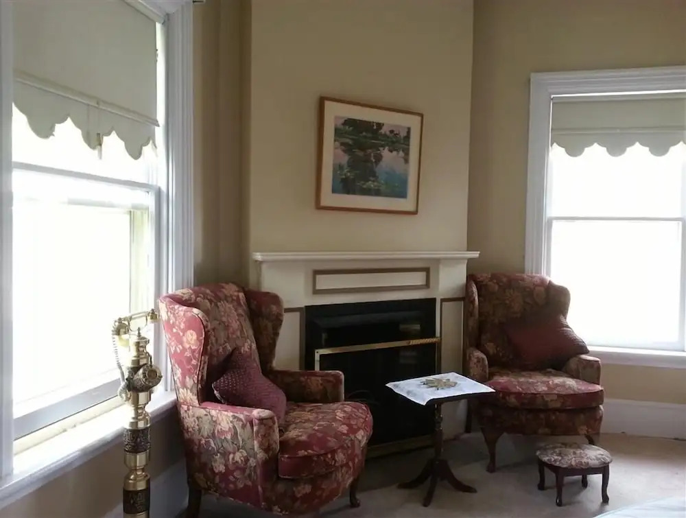 The Dufton House