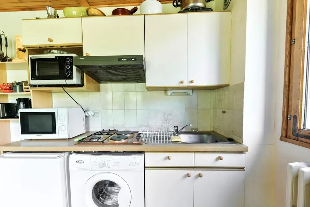 Apartment With one Bedroom in La Perrière, With Wonderful Mountain View, Furnished Garden and Wifi - 5 km From the Slopes