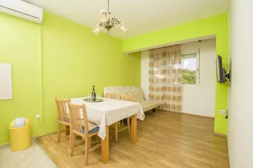Apartment Zeleni 2916