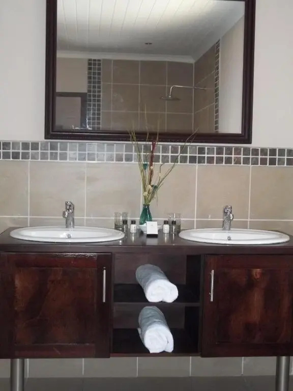 Queen Manor Boutique Guest House