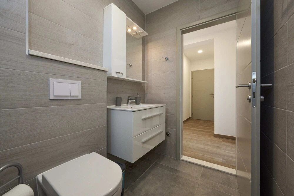 Apartments & Rooms Žaja