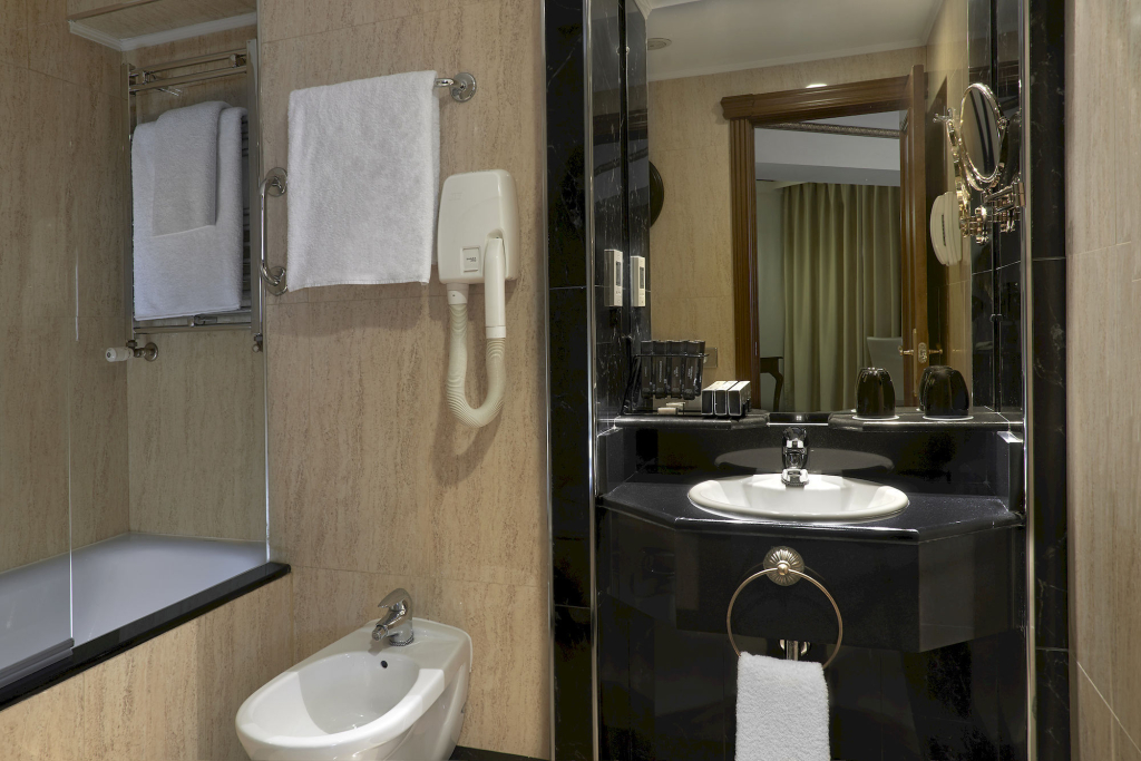 Meliá White House Apartments