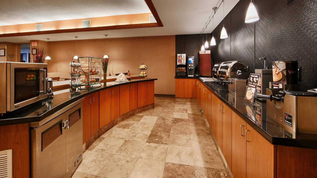 Best Western Plus Henderson Hotel