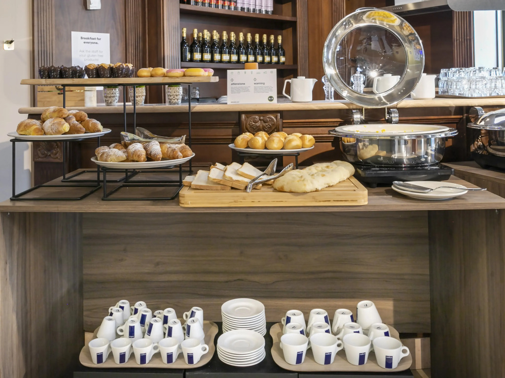 B&B HOTEL Pomezia Cortese
