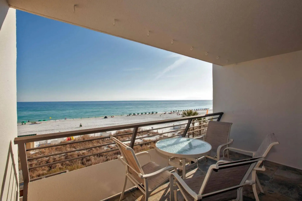 Emerald Towers by Panhandle Getaways