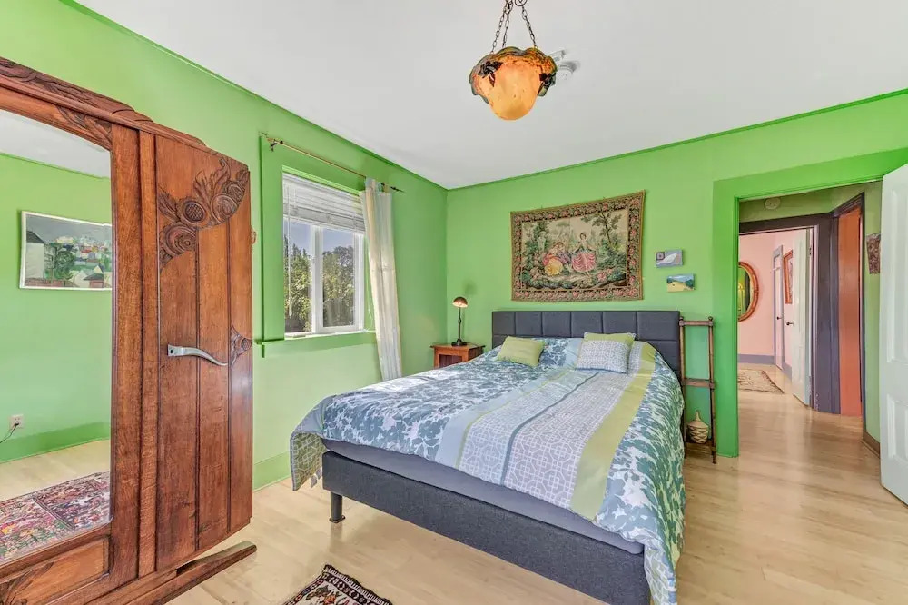 Lush And Warm 2br House In Sonoma 2 Bedroom Home by Redawning