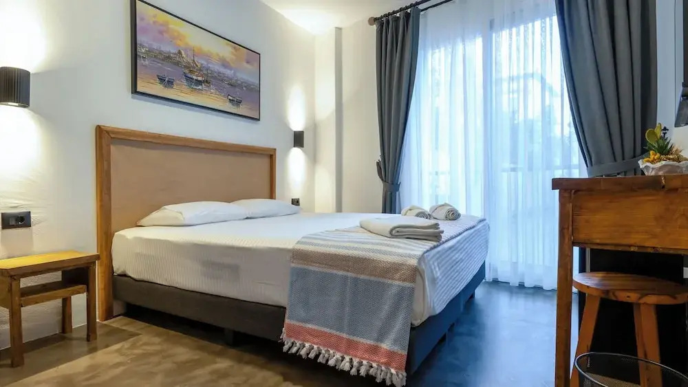 Moon Alaçatı adults only