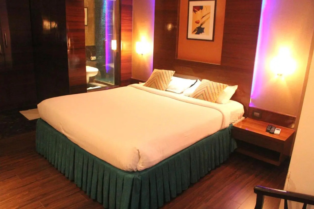 Privilege Inn