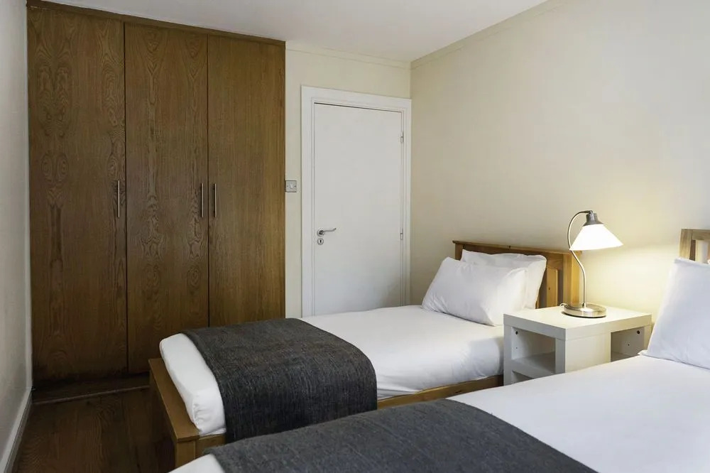 MetroStays - Temple Bar 16
