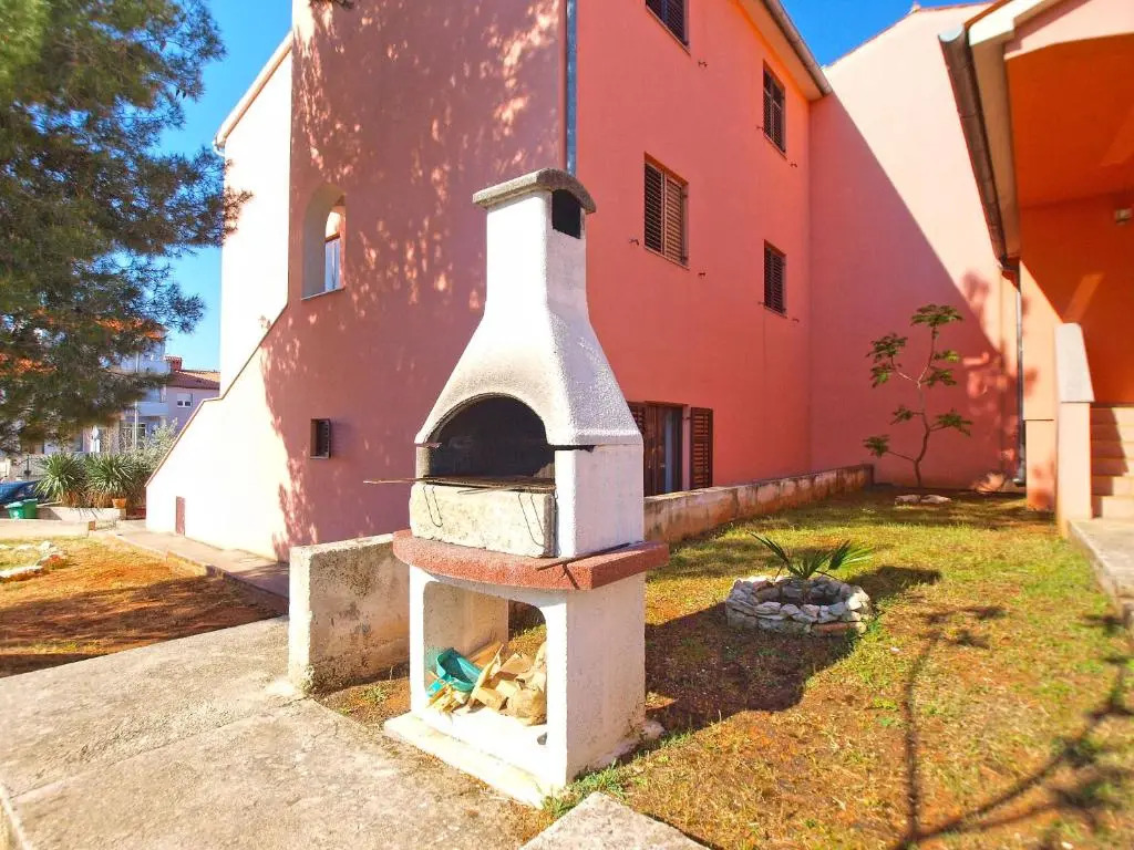 Apartments Sandra 1335