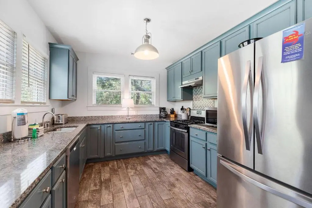 1120 E Arctic Ave - Neptune's Folly - Ocean View