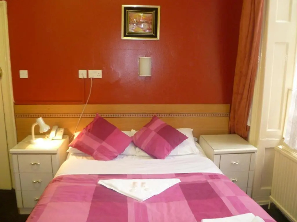 Guilford House Hotel