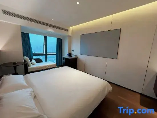 Joy Gee Hotel