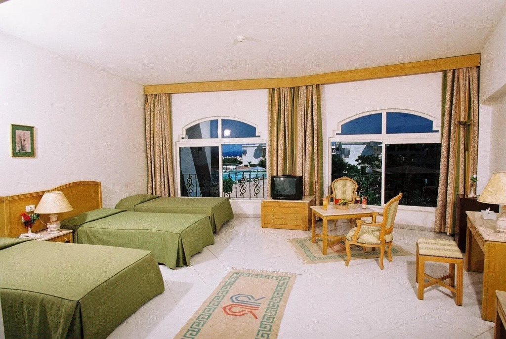 Royal Paradise Beach Resort