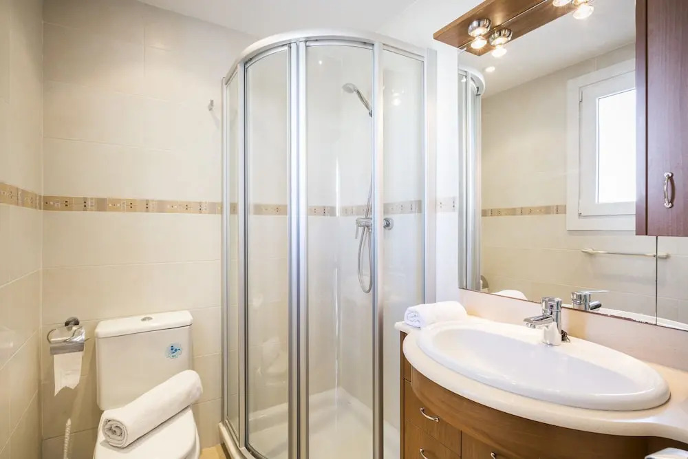G Rentals Villa Anfos
