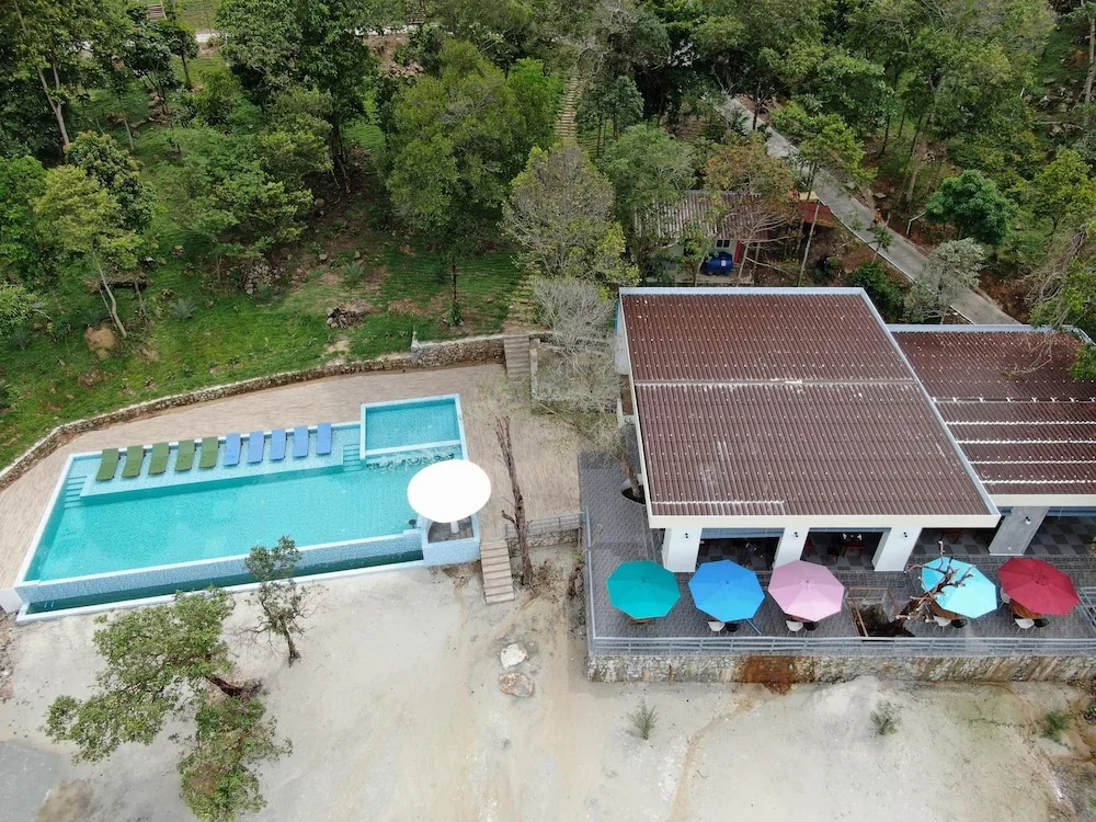 Pearl Beach Resort & Spa