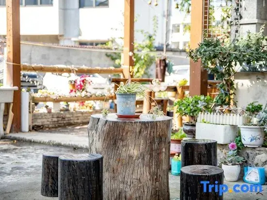Anji Genqing Homestay (Zhebei Summit Canyon Rafting)