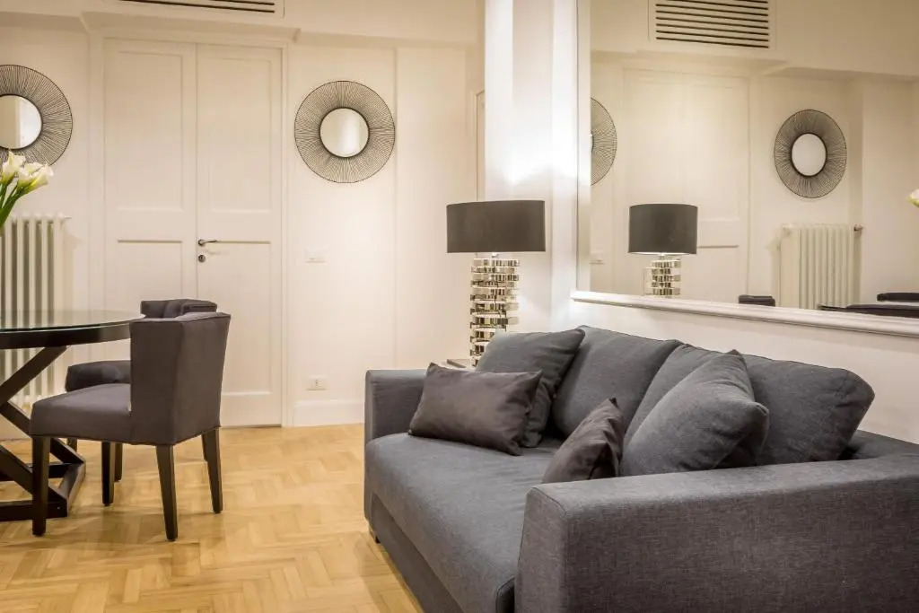 Old Town Apartment