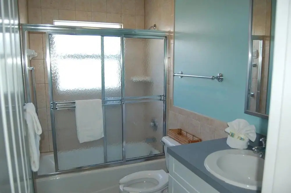 Aloha Kai - Unit 61 2 Bedrooms 2 Bathrooms Apts