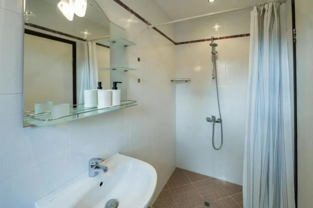 Kadiyata Guest House