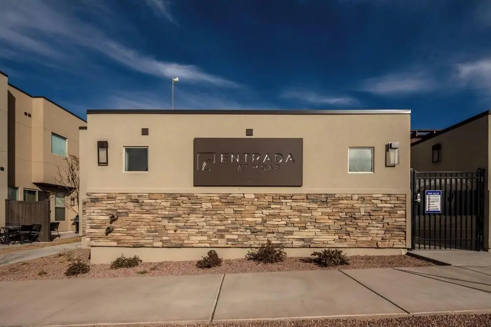 Entrada at Moab 421 and 425