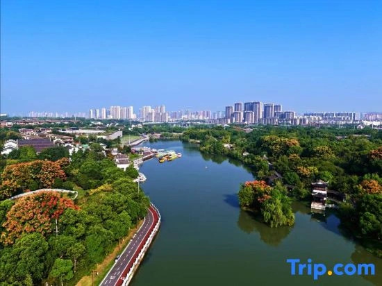 HanTing Hotel (Nanchang Shenzhen Farmers' Market Nanlian Road)