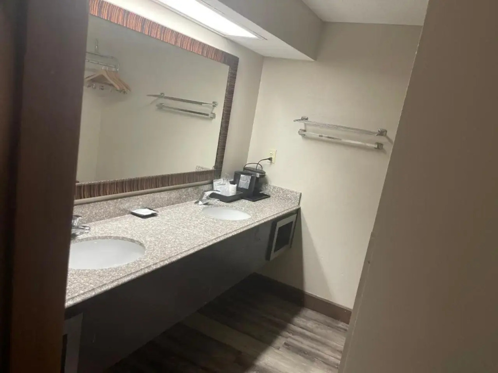 Mountain Grove Travelodge