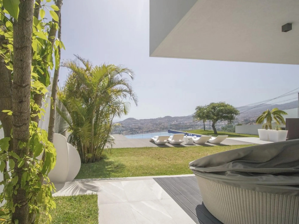Villa Bela 8 AL in Funchal