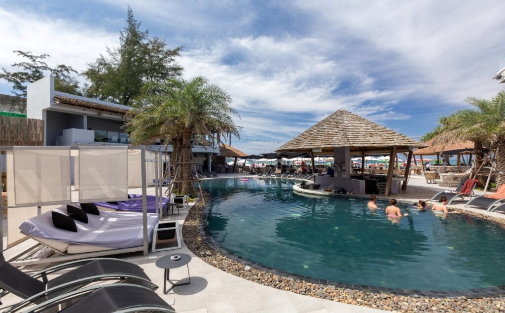 Kudo Hotel & Beach Club (Adults Only)