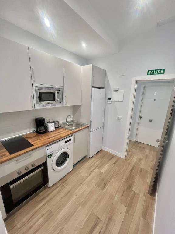 Ifema Within Reach Cozy Accommodation