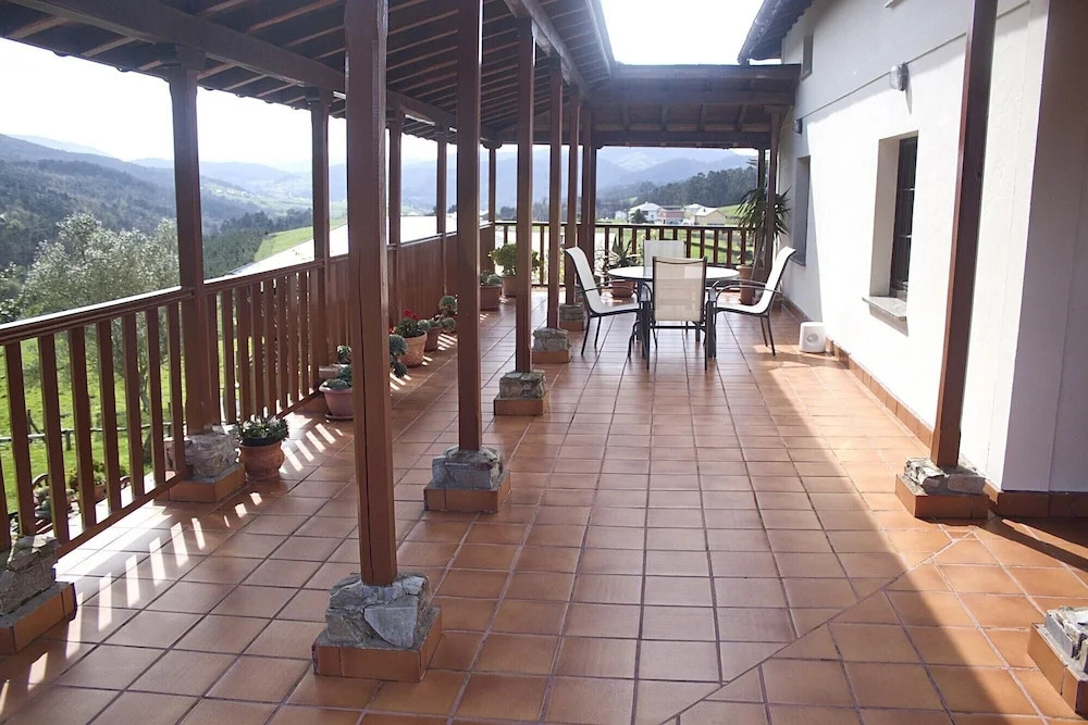 Apartamentos Rurales Casa el Abad
