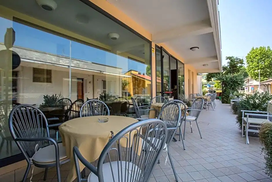 Hotel Deanna