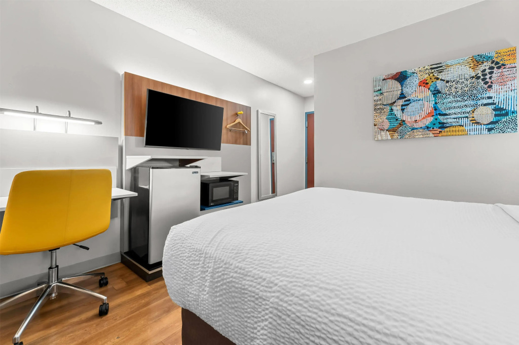 Microtel Inn and Suites - Salisbury