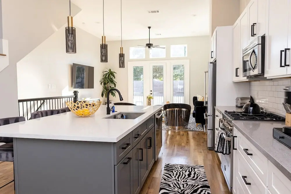 Stylish Luxury Downtown Home