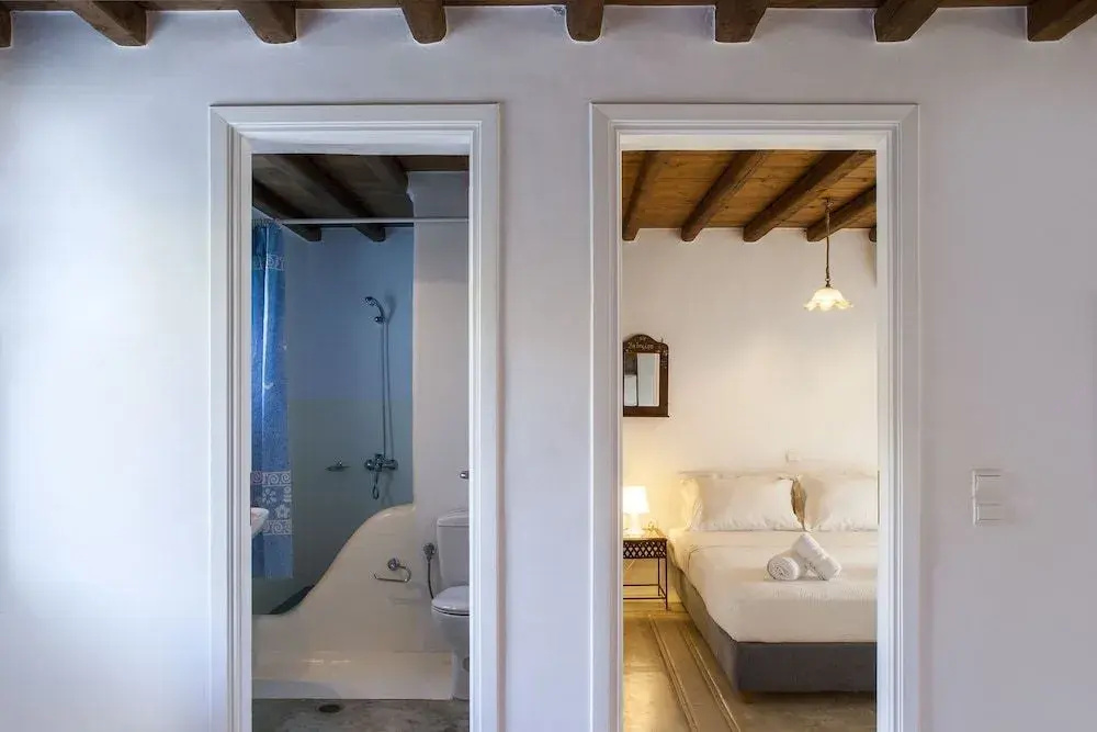 Pleiades Villa, Near Ornos Beach